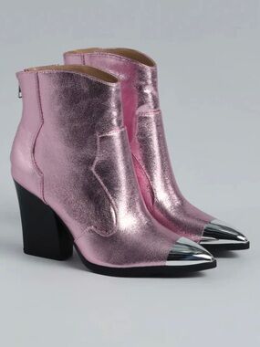 NEW   SUPER CUTE PINK METALLIC SHIMMER  Western Style ankle Boots